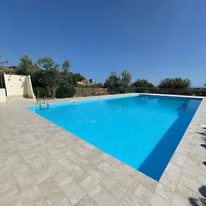 https://casa-vacanza-rosariomaria-realmonte.sicilyhotelsitaly.net